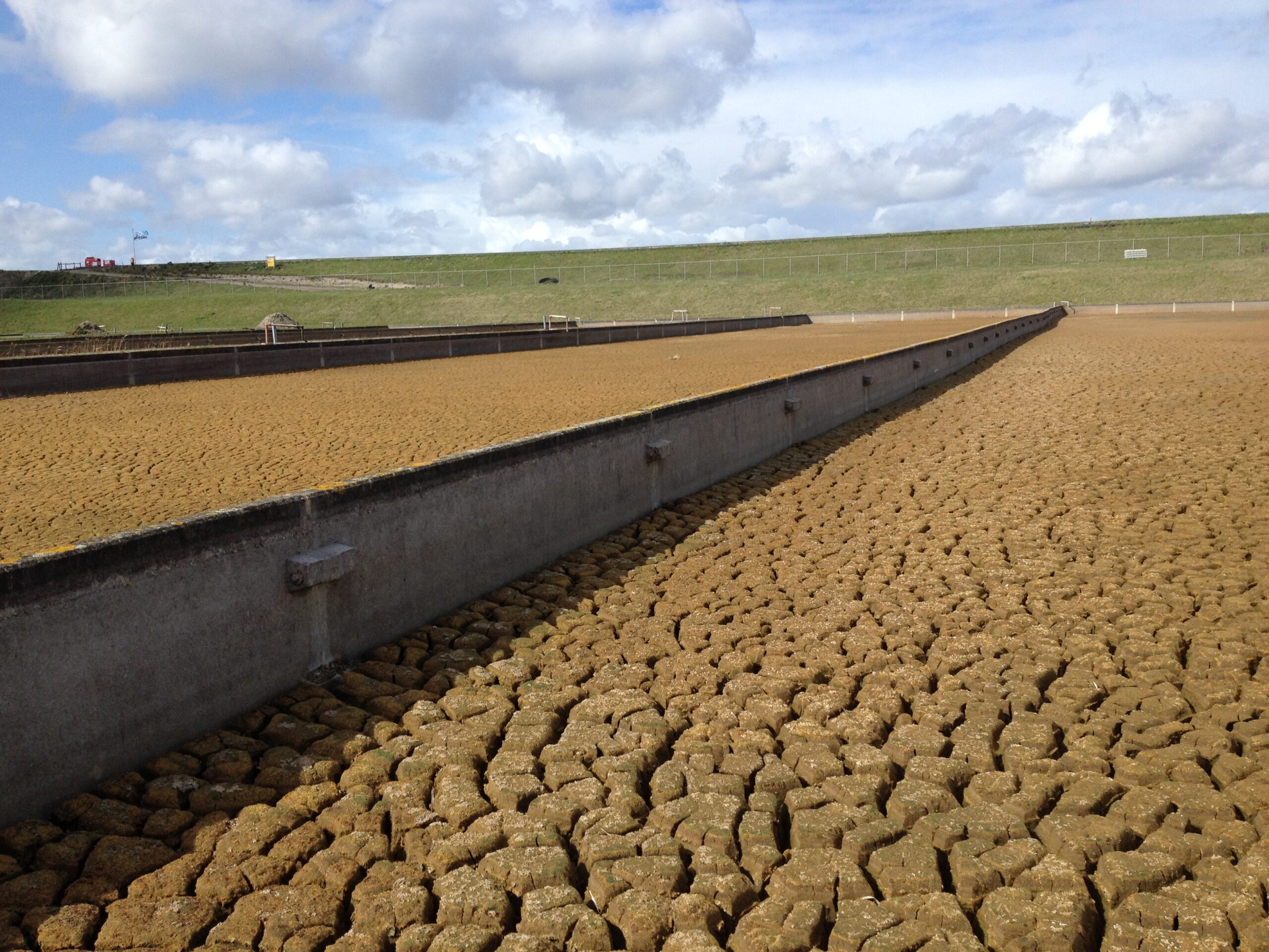 CASCADING ALUM SLUDGE FROM DRINKING WATER PLANTS
